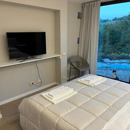 Poderi S Luca 招待所 3*